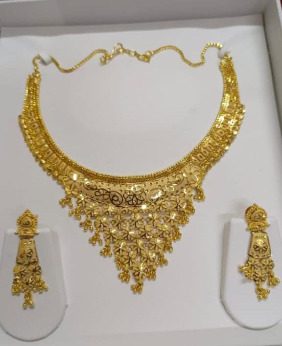 Artificial Gold Polish Set